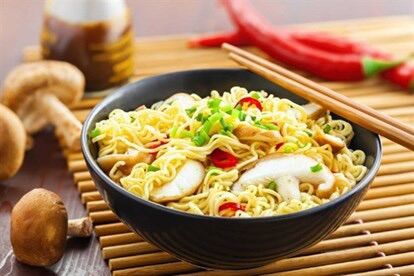Thùng mì tôm cung đình Bò Hầm 30 gói x 80g
