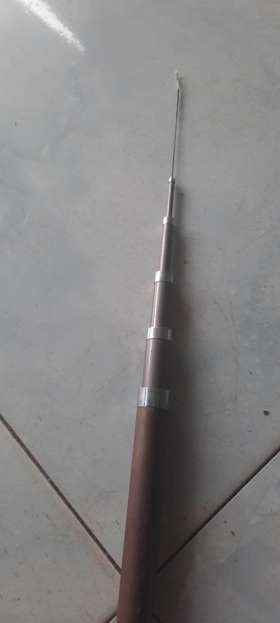 cần câu tay 5m4 nhật bãi (daiwa) chất liệu phíp