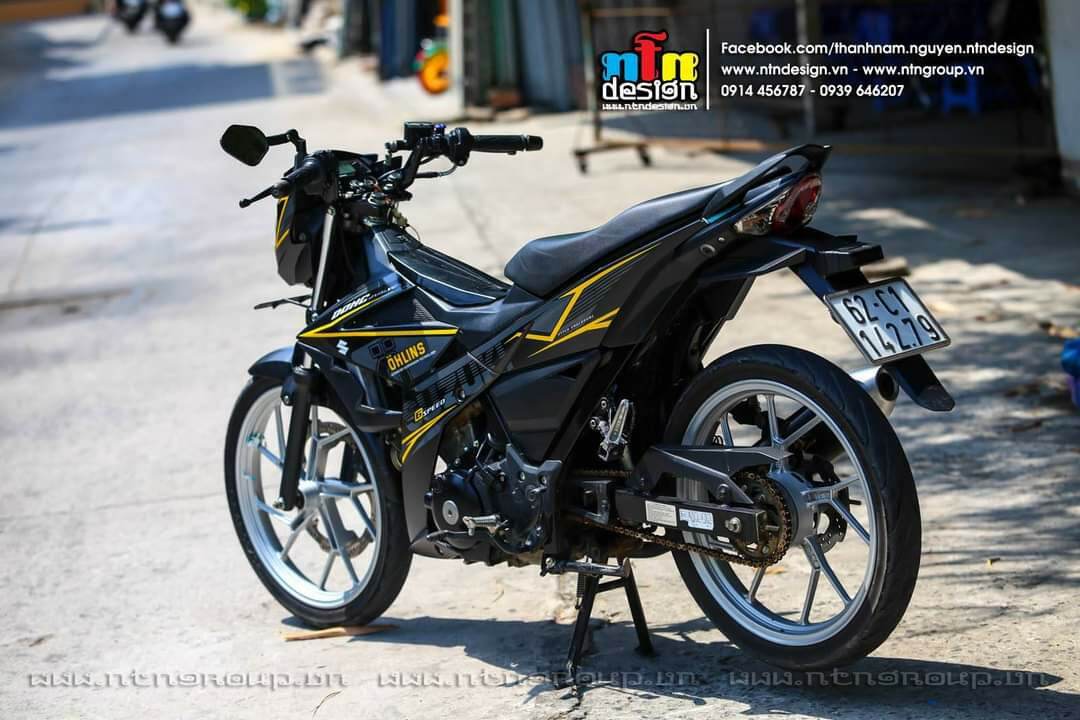 Tem rời satria,raider đen xám phối chỉ vàng,tem xe đẹp,tem xe độc lạ,tem xe chất lượng cao