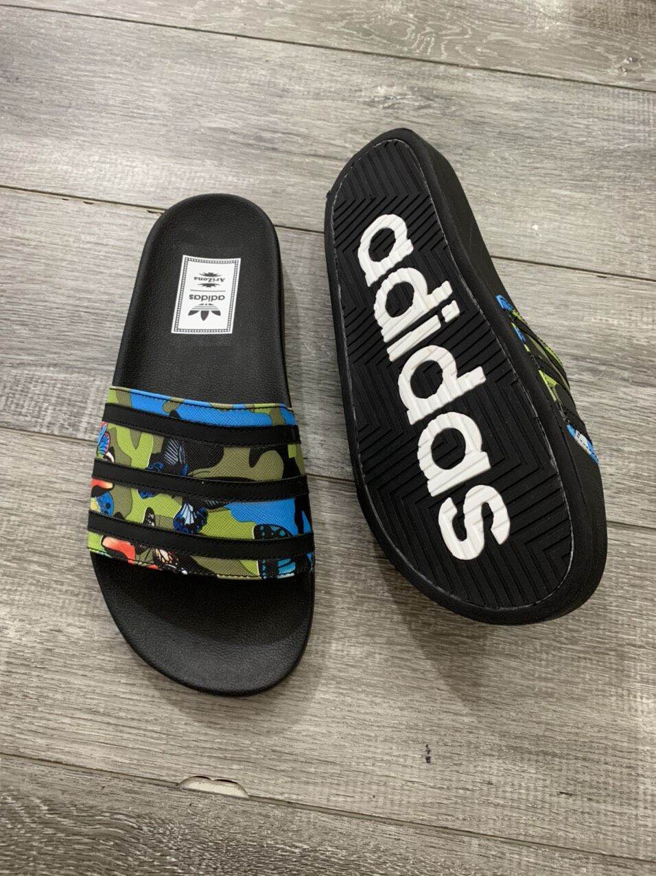 Dép  lê  Adidas  quai ngang  Full box bill [Vi deo thật + Hình ảnh Thật ]