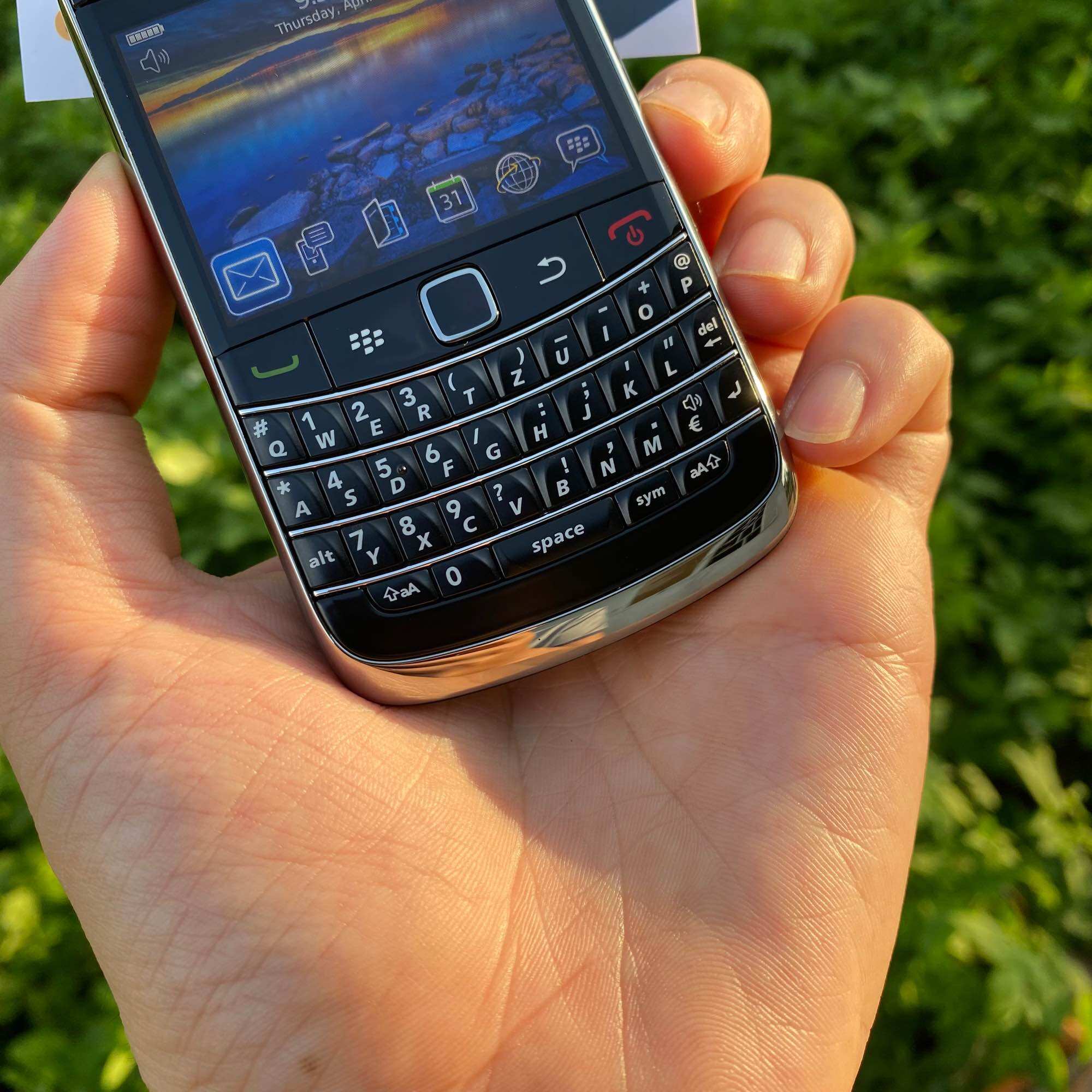 Điện Thoại Blackberry 9700 TZ Đức Fullbox