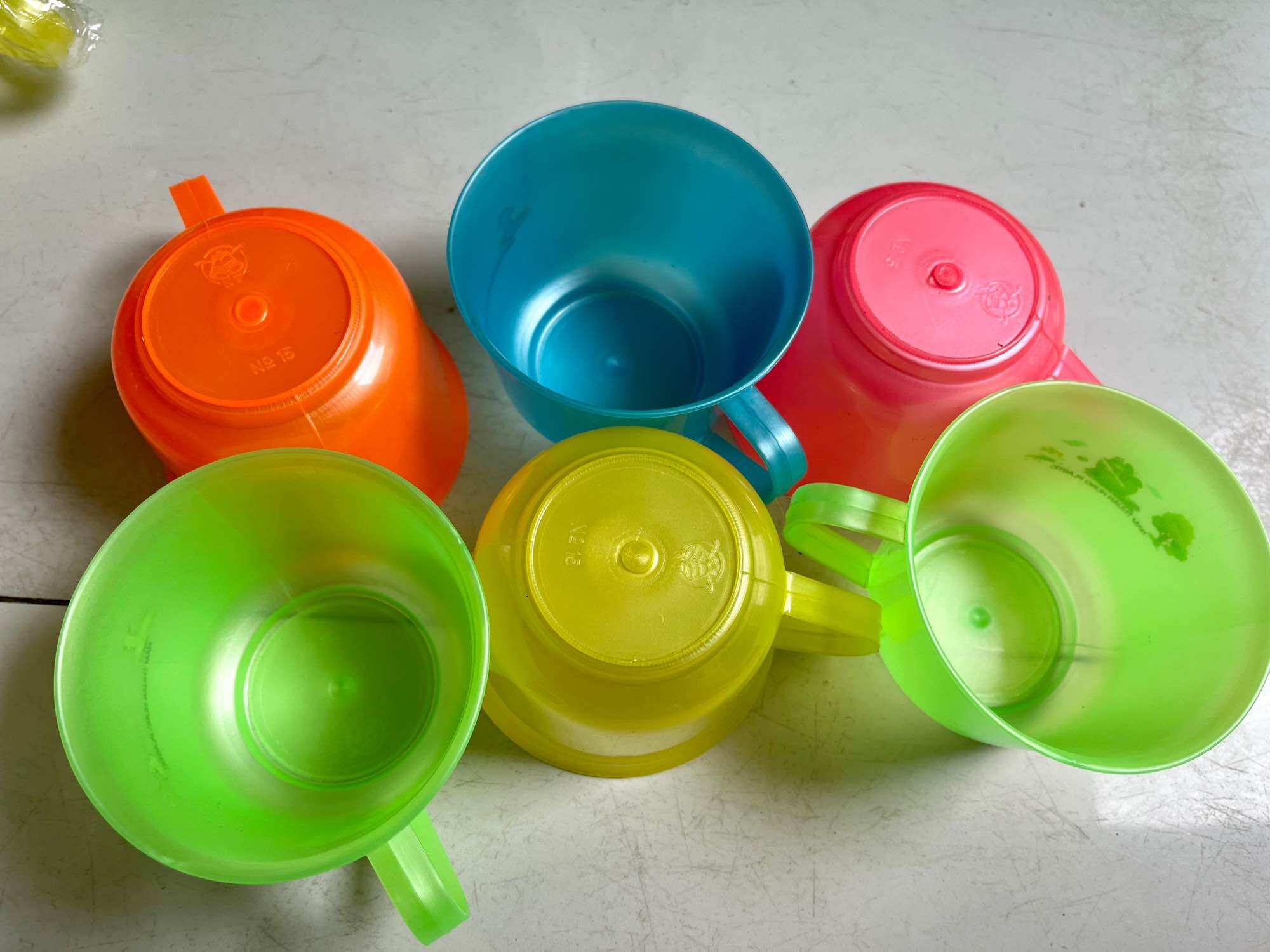 🥤Set 10 Ca Uống Nước Nhựa Nhỏ (Miệng: 8x6cm)