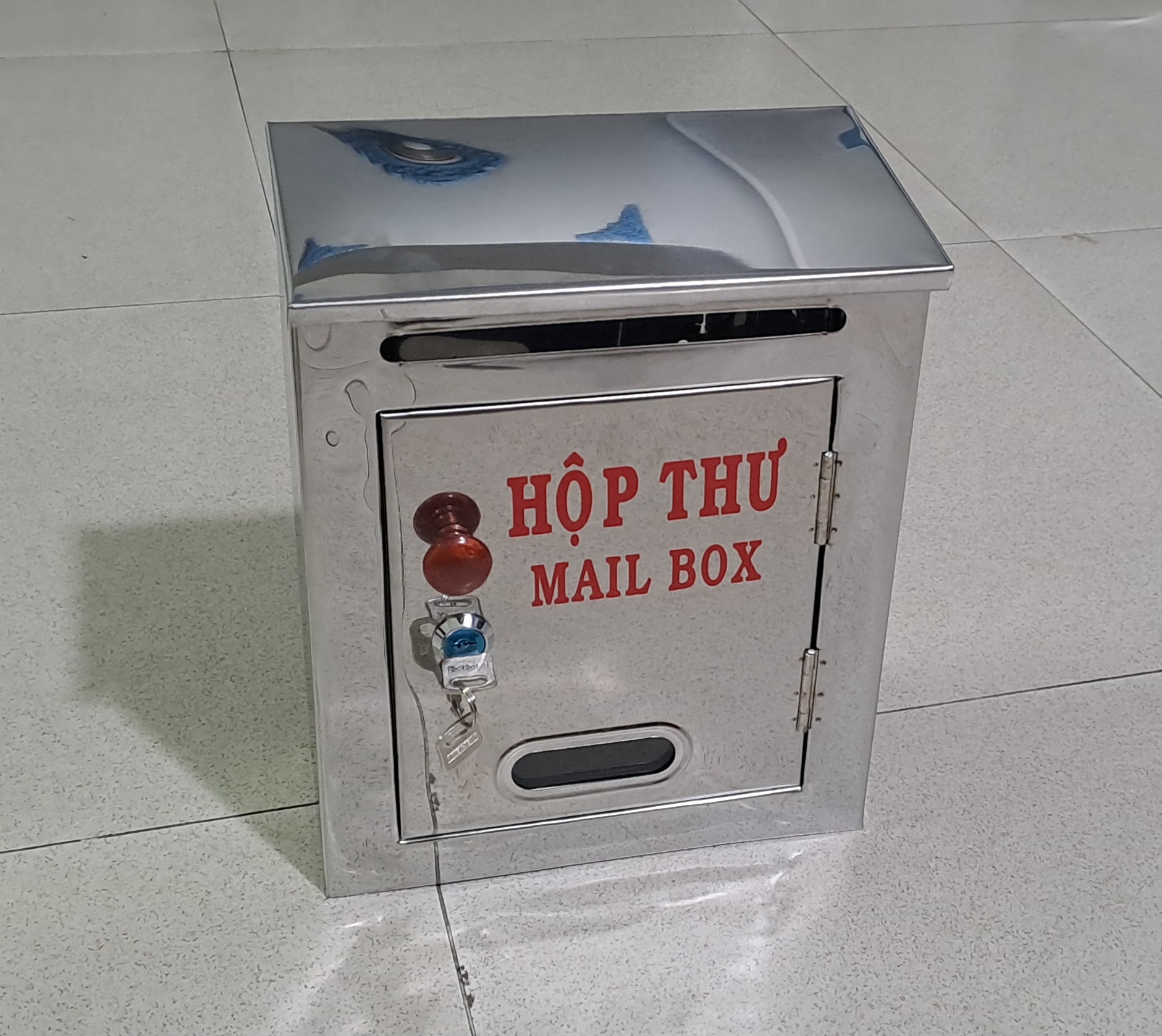 Hộp thư báo inox , hộp thư góp ý ( cao 28 x 22 x 10cm) bóng  đẹp chắc chắn