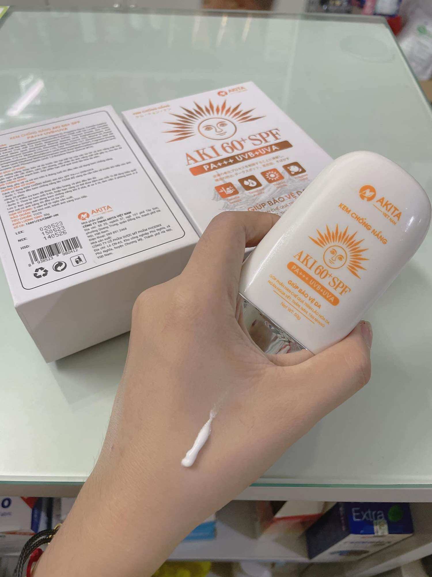 Kem chống nắng Akita spf 60+