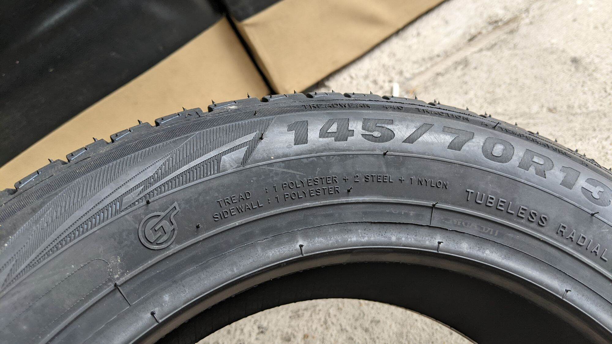 750K Miễn phí ship 145/70R13, vỏ lốp xe ô tô Matiz