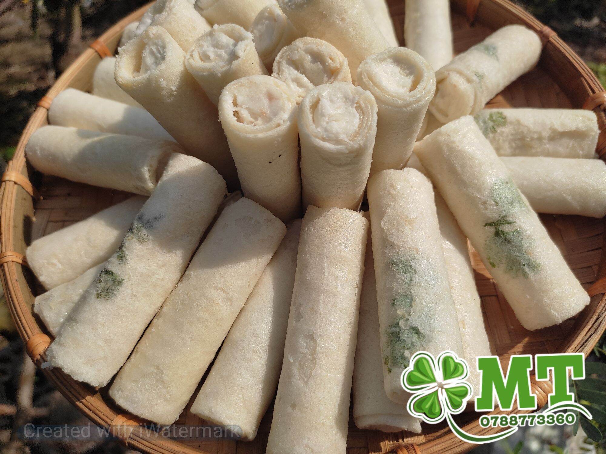 Bánh ống ngò nhân kem vani 1kg