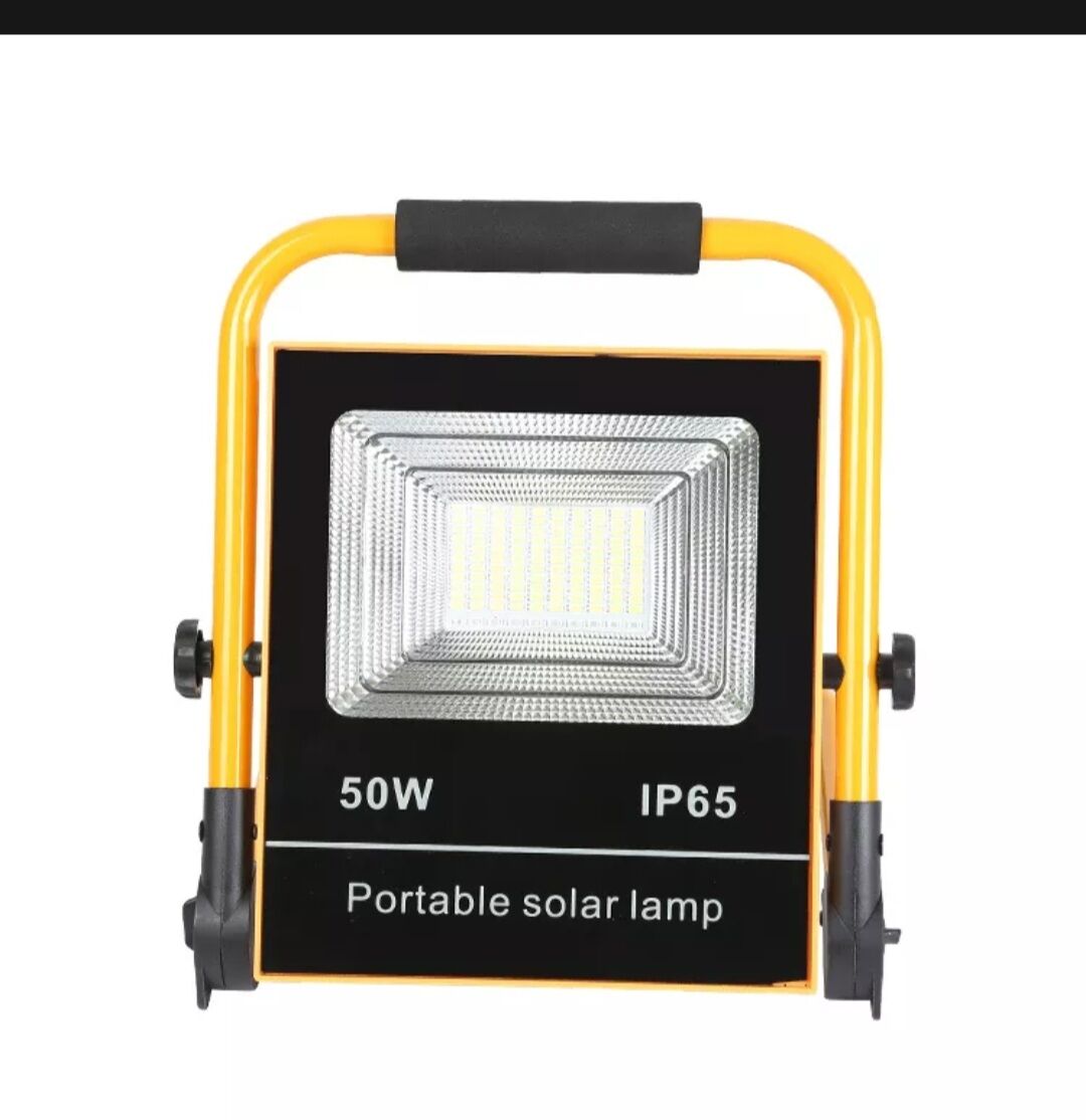 ĐÈN SẠC NĂNG LƯỢNG DI ĐỘNG 100W
