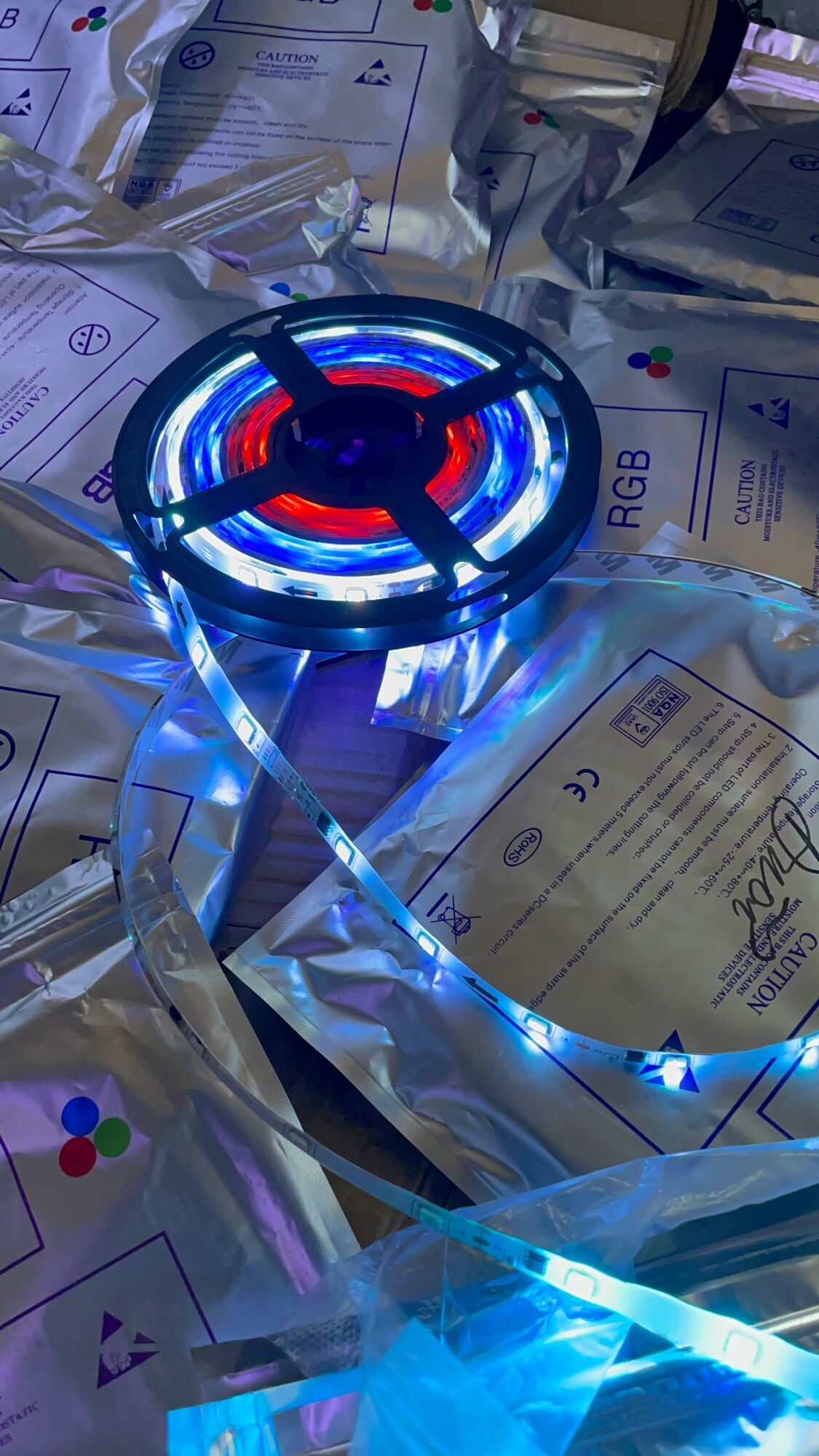 Led đuổi 12V cuộn 5m