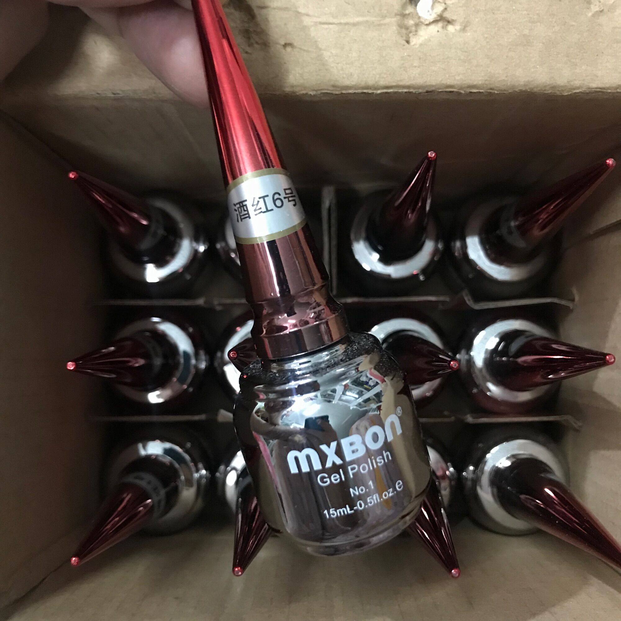 Sơn đỏ Mxbon Hàng Chính Hãng Loại 1