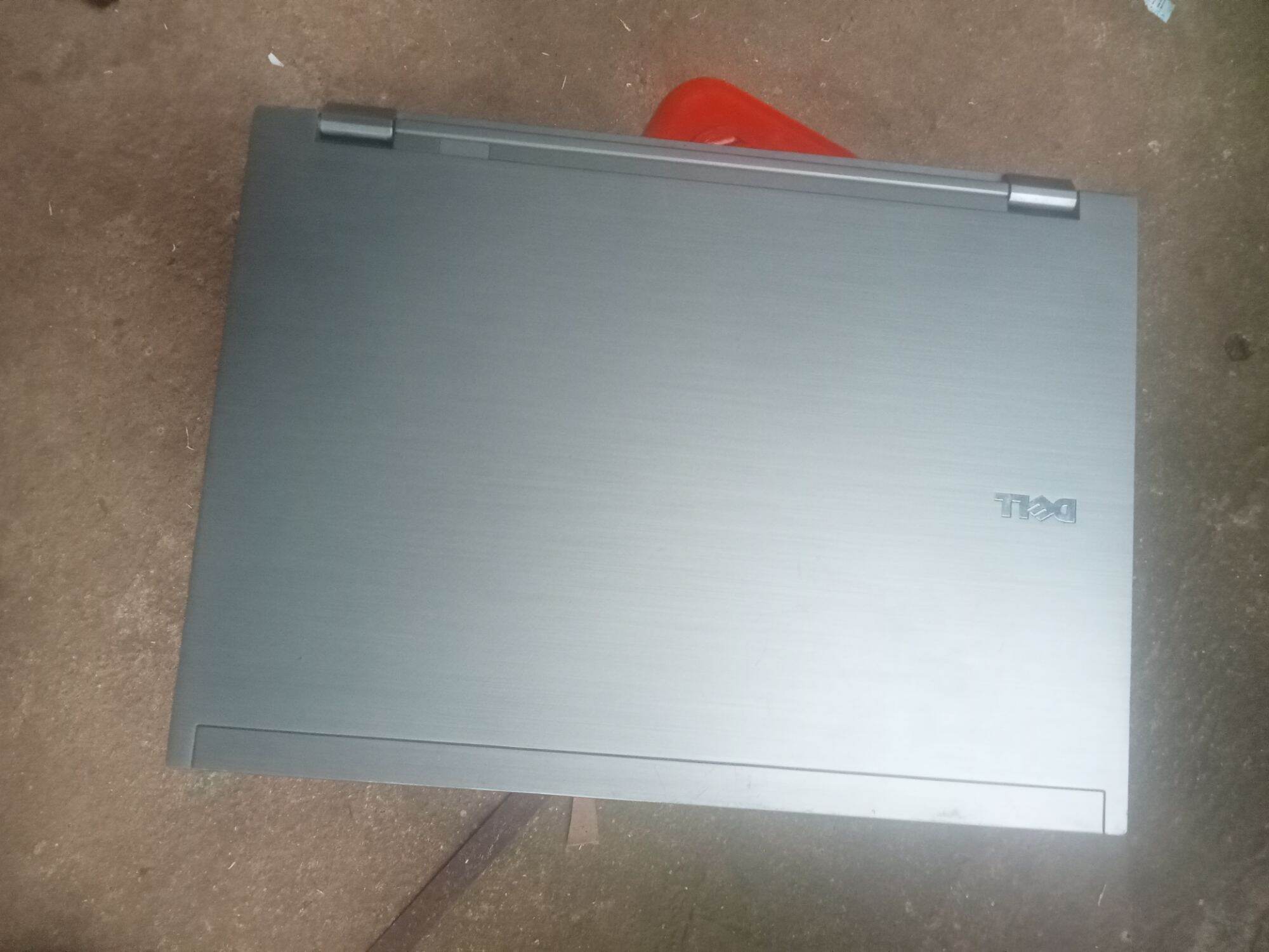 Laptop Dell latitude E 6410 Lỗi màn hình xanh