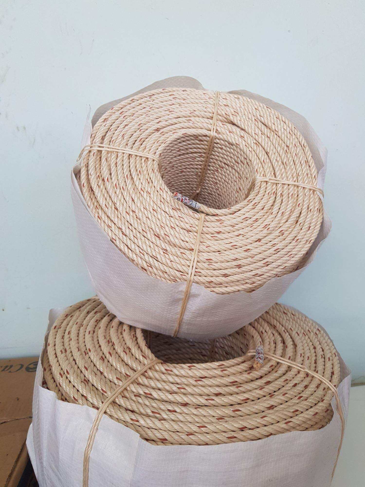 10 mét Dây thừng pp chịu lực tốt size 6mm, 7mm, 8mm. kéo che giếng trời, kéo bạt, cột hàng...