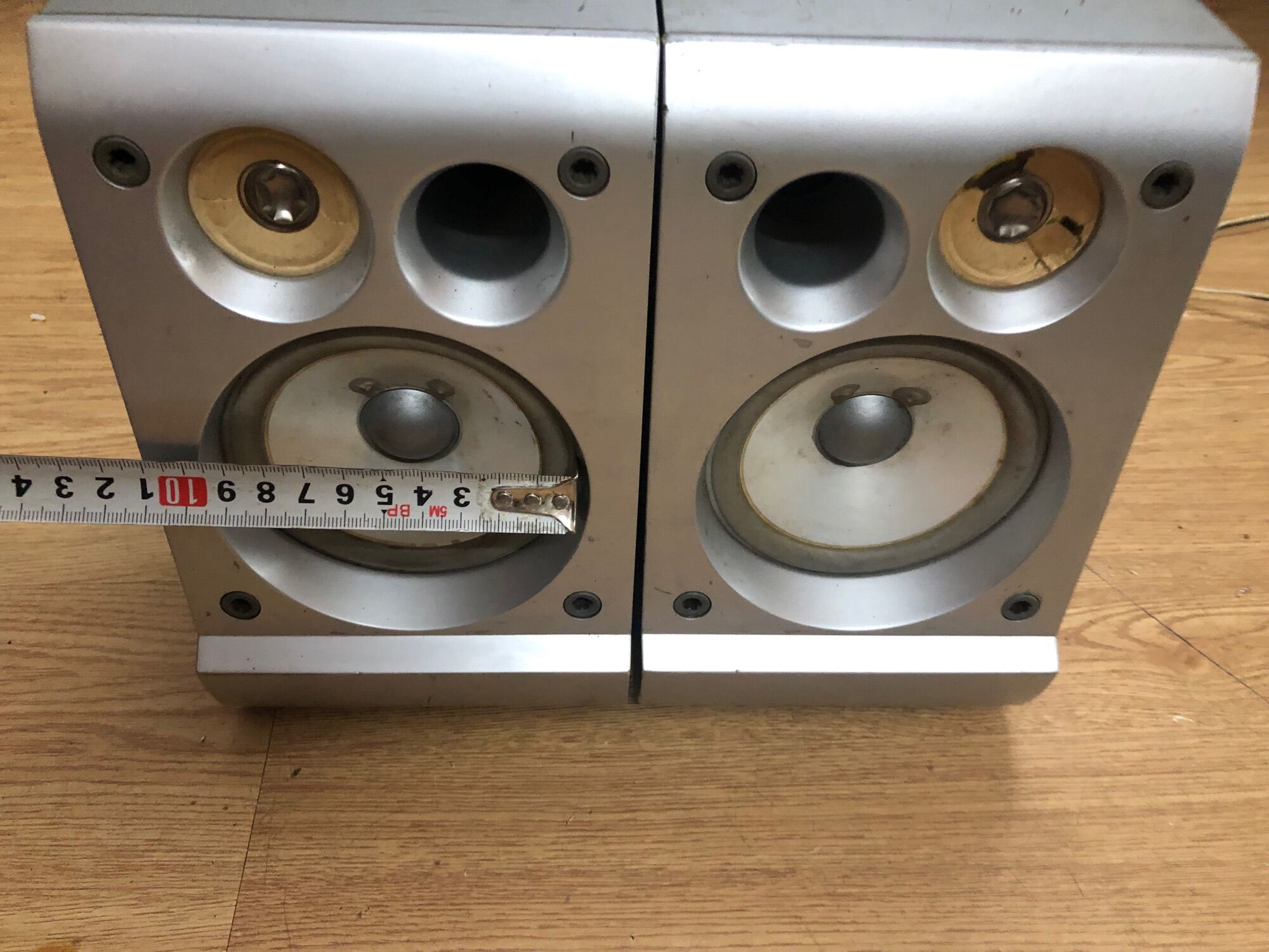 Loa dàn mini victor