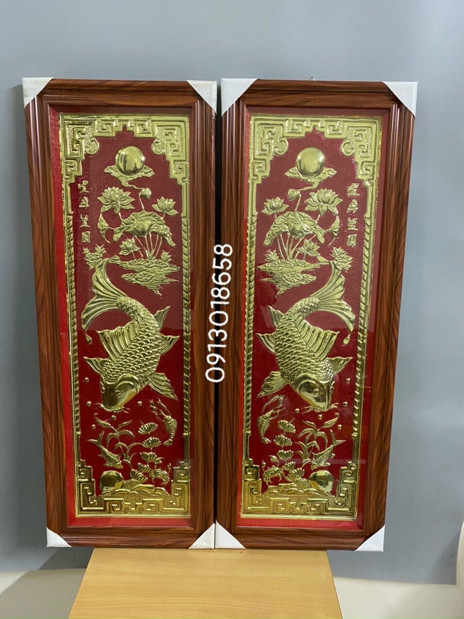 Bộ Tranh cá chép bằng Đồng nguyên chất liền tấm. Tranh lý ngư vọng nguyệt bằng đồng