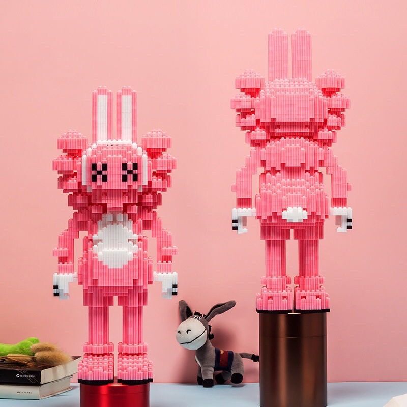 Xếp hình lắp ráp KAWS sz lớn