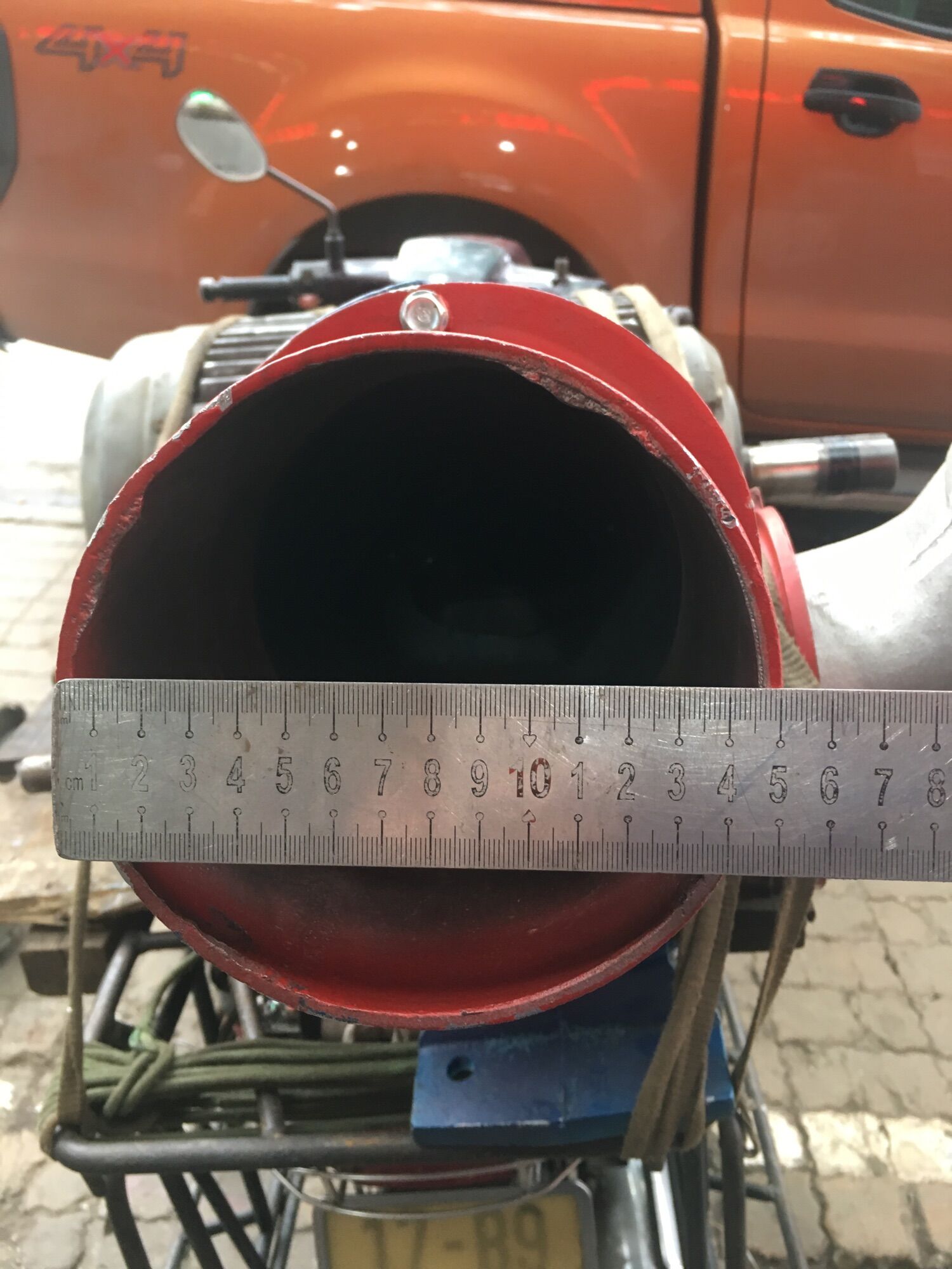 Sên máy bơm nước ống 150mm