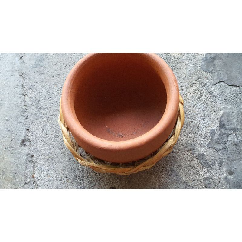 Niêu đất 12cm kèm rế