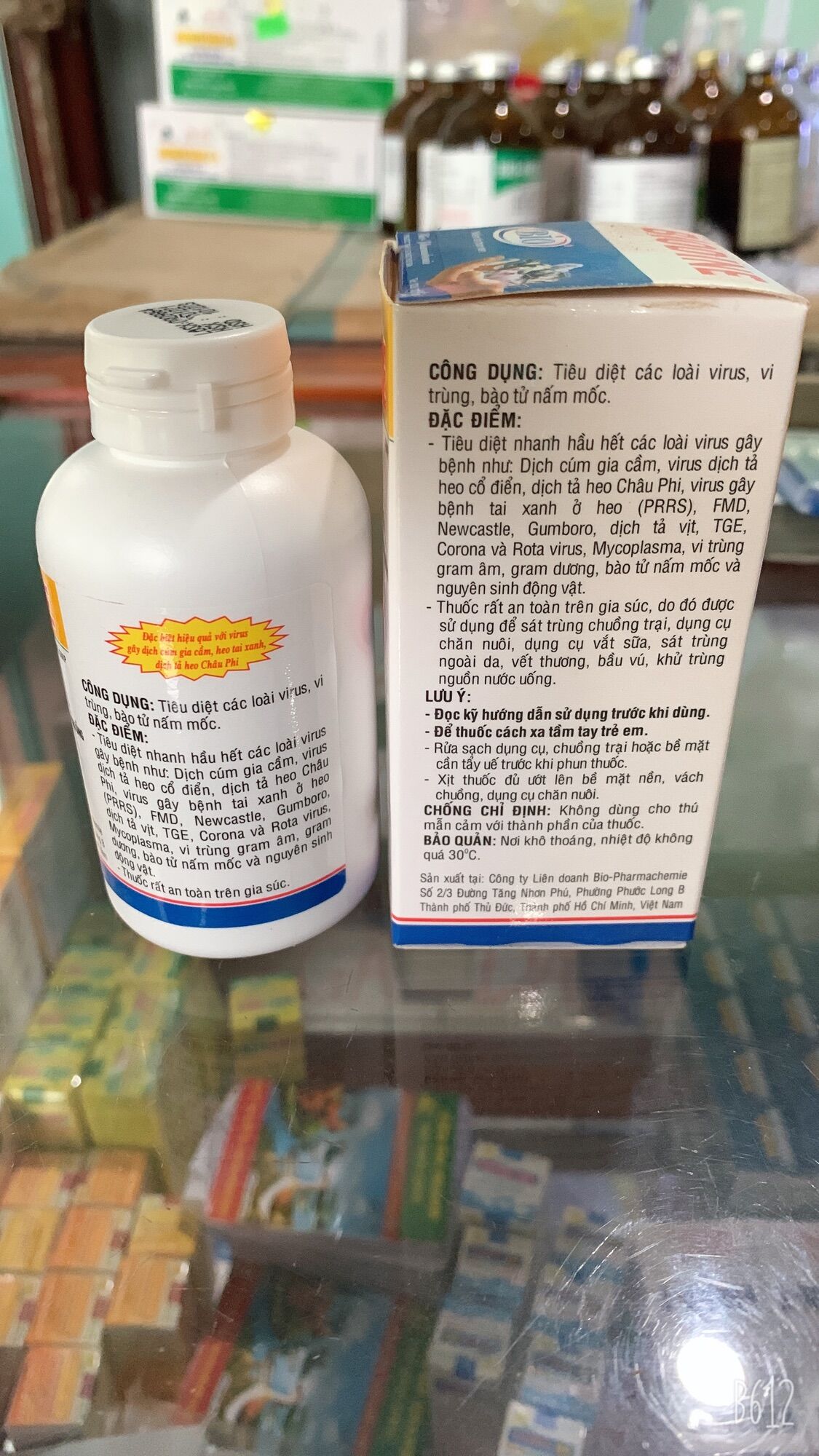 1 chai xịt Sát trùng chuồng trại.