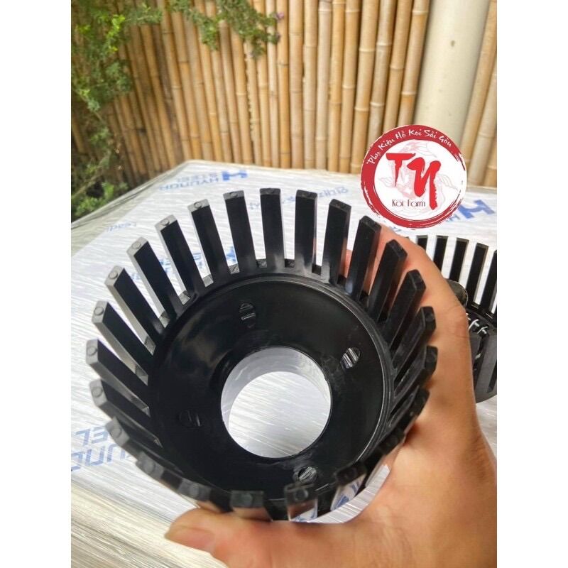 Hút mặt hồ cá Koi LAMELA dùng cho bể cá cảnh