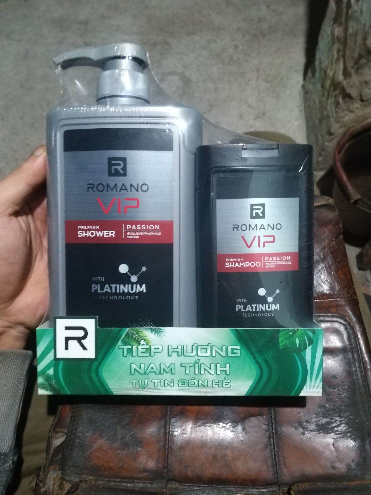 Sữa tắm romano 650g