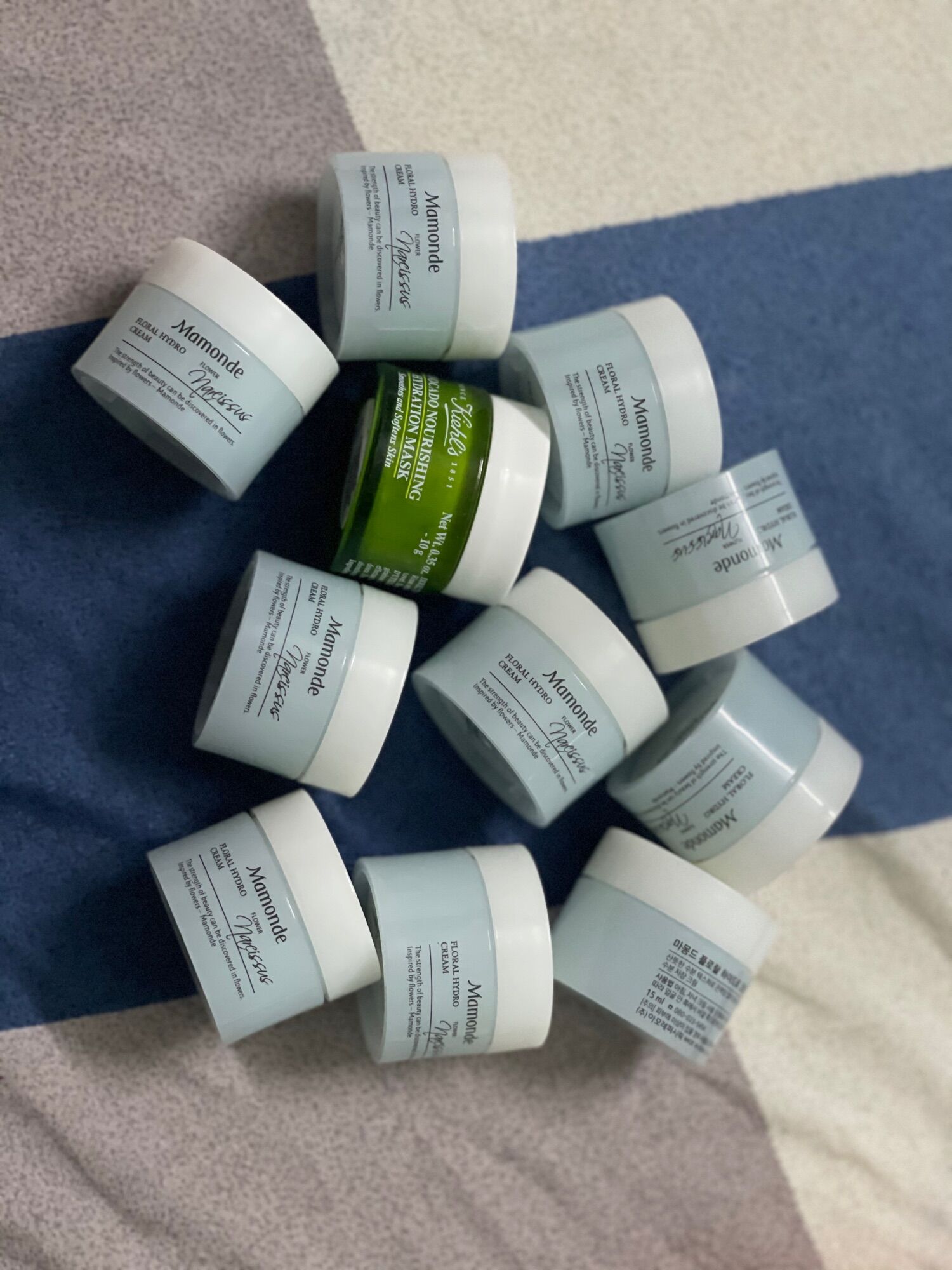 Kem dưỡng ẩm Mamonde mini