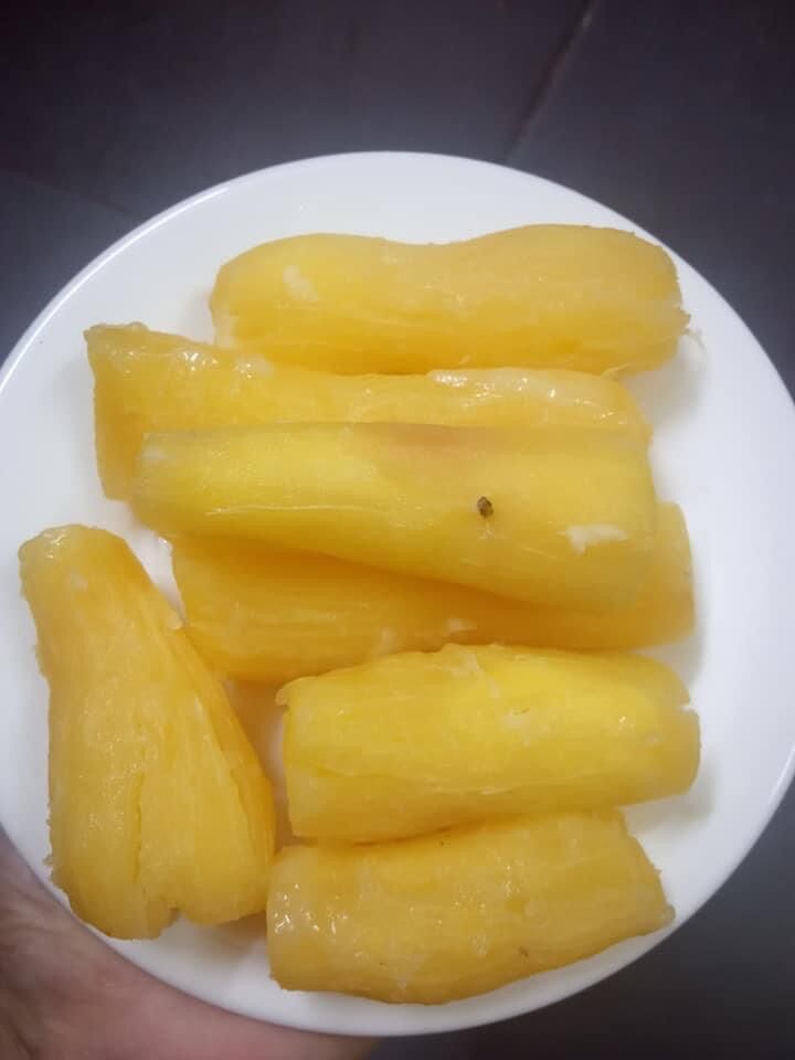 4kg Khoai Mì ruột vàng giống Thái (củ bé)