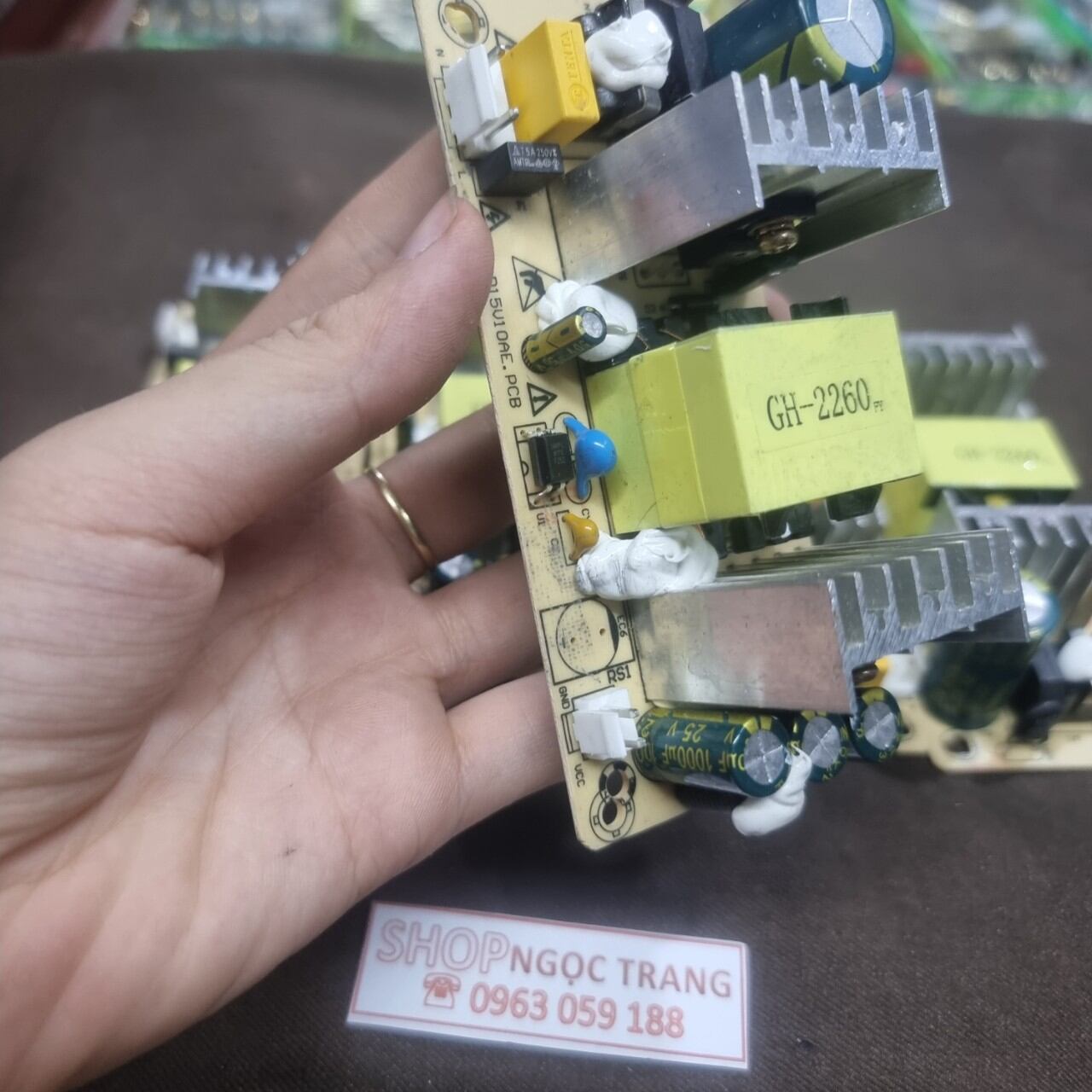 Nguồn Loa Kéo 22V -6A