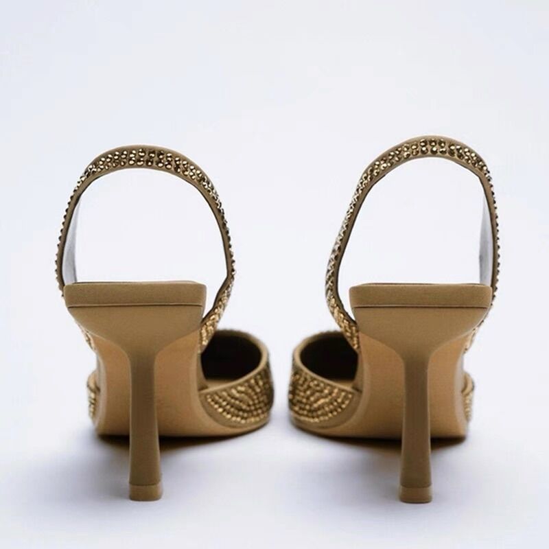 Guốc cao gót đính đá Zara