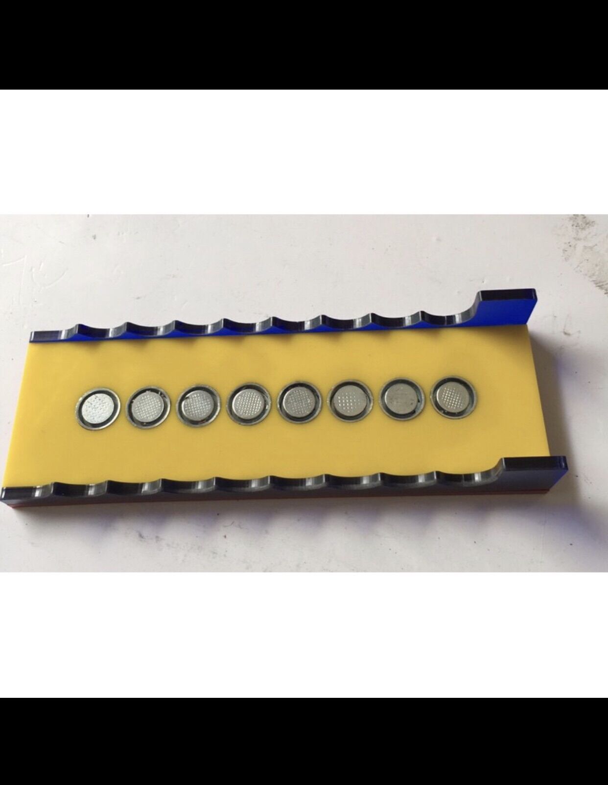 Kẹp pin 18650 8 cell bằng mica