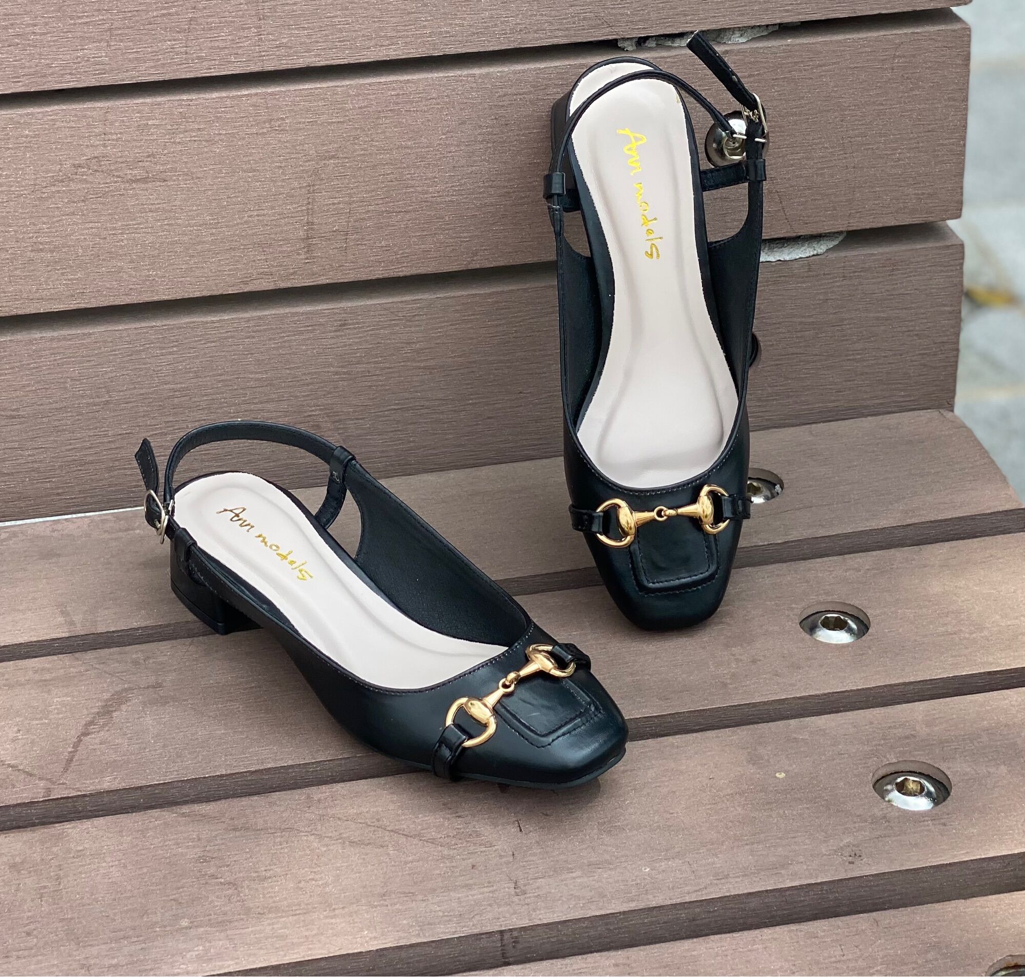 Giày cao gót 3 phân mũi vuông kiểu dáng slingback phối khoá sắt - MINDIOR