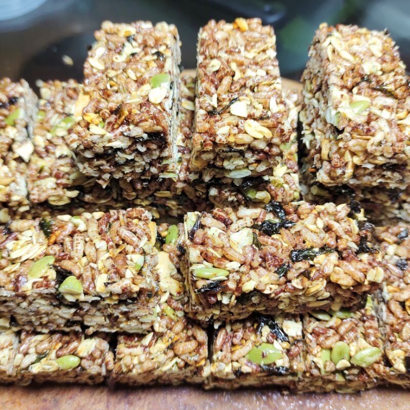 Thanh Cơm Cháy Gạo Lức Chà Bông hũ 250g