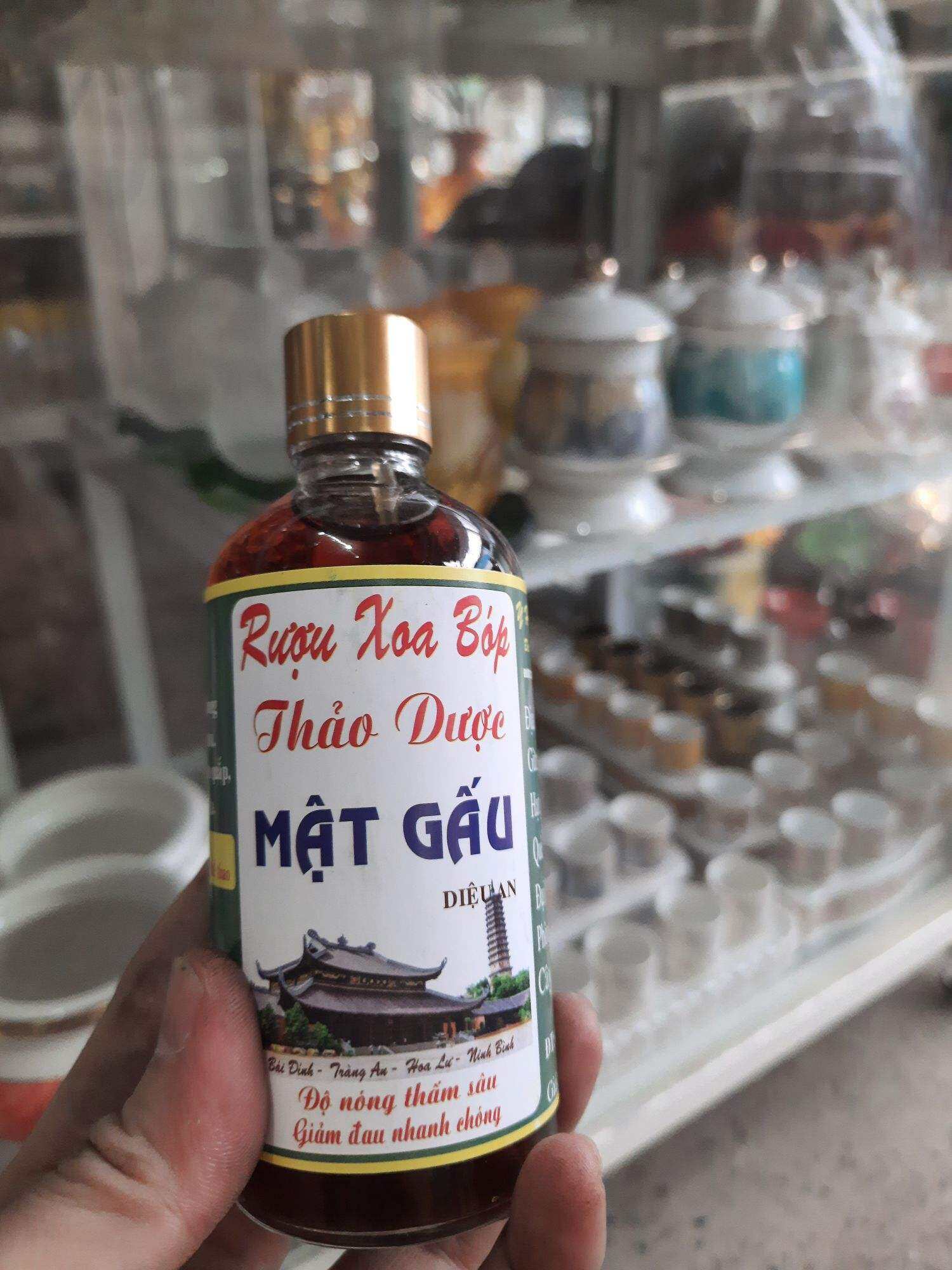 DẦU XOA BÓP THẢO DƯỢC CÂY MẬT GẤU - 100ml