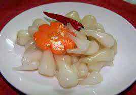 Hủ 700gr củ kiệu ngâm chua ngọt