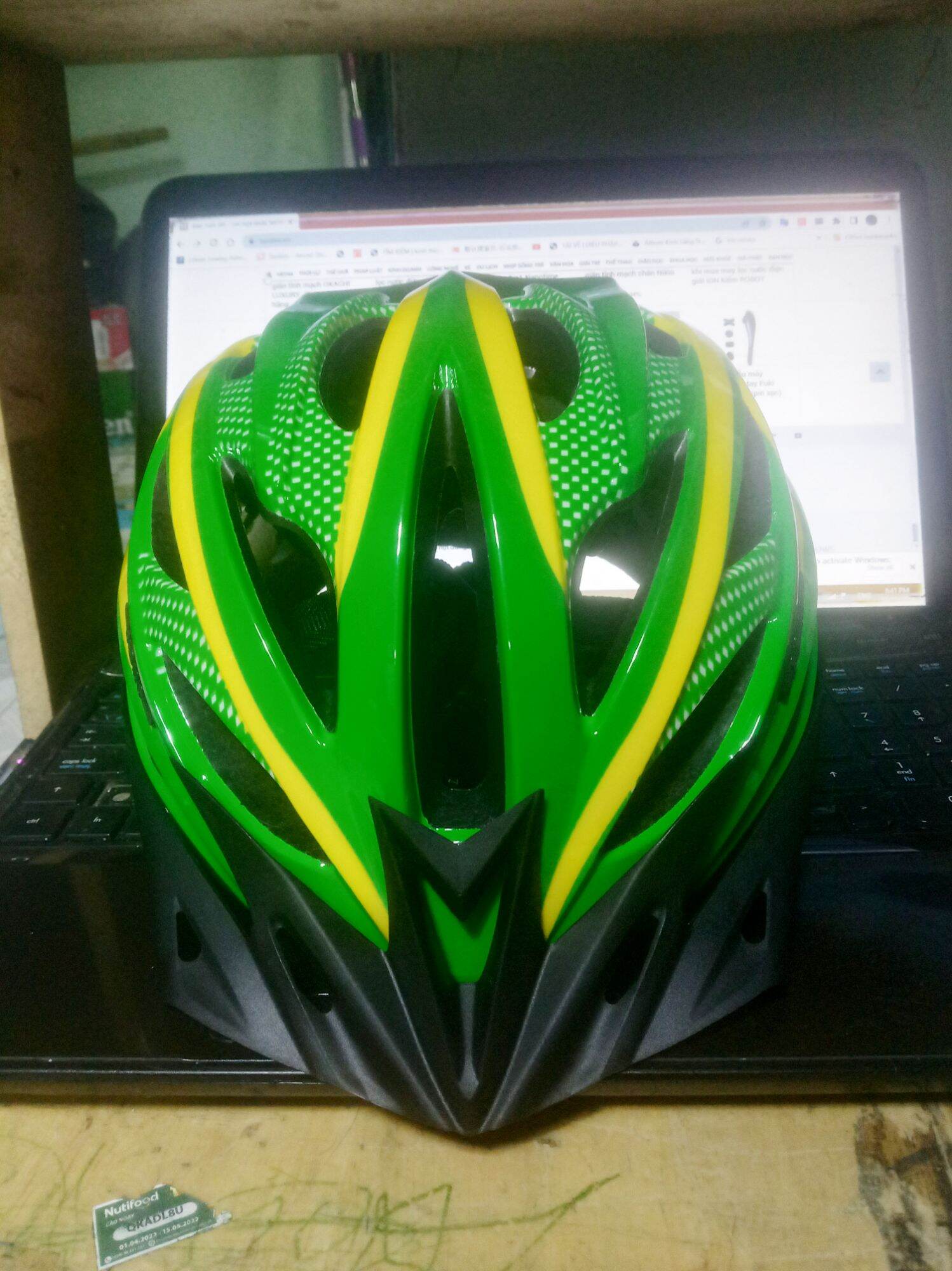 Nón bảo hiểm protect hàng khuyến mãi của Milo