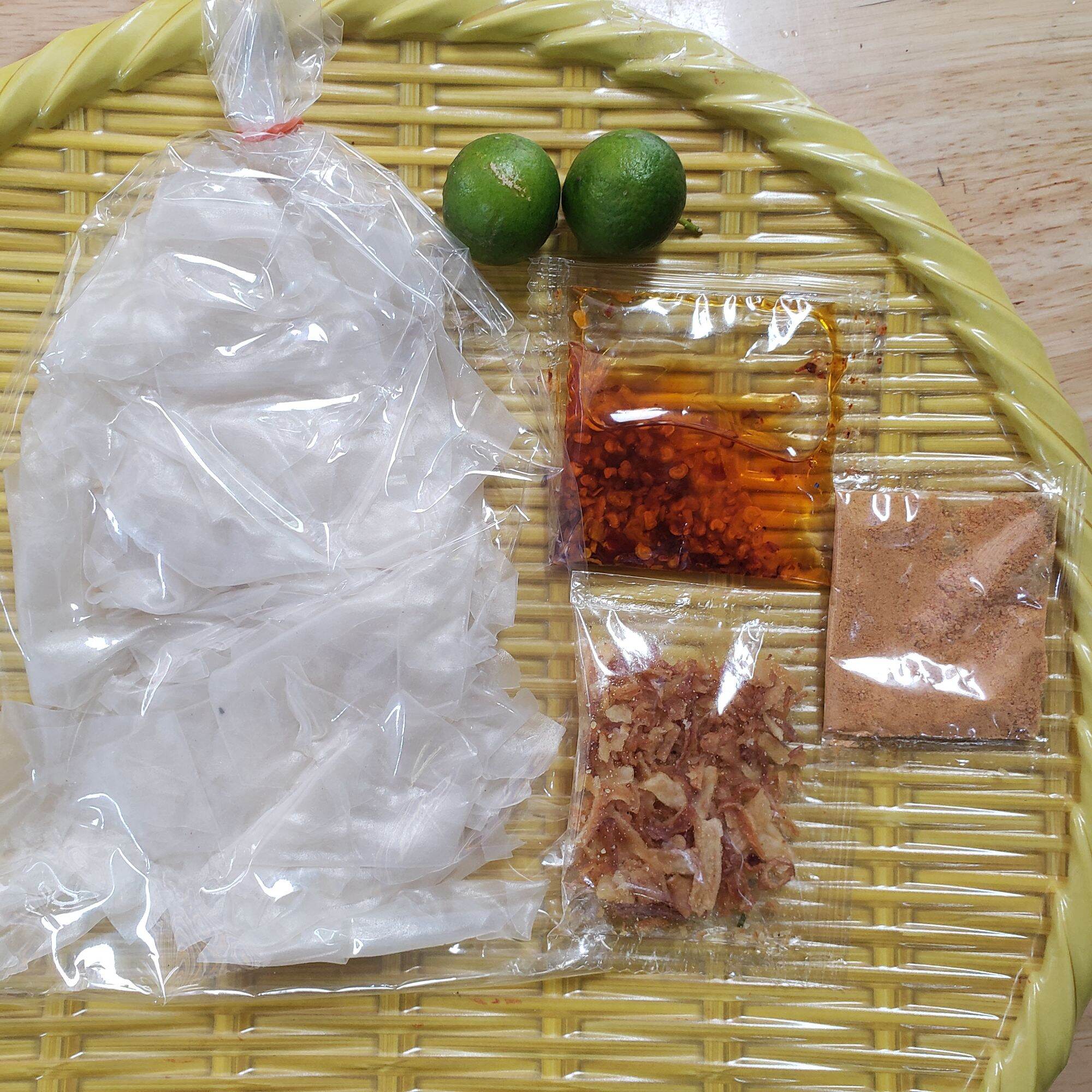 Bánh tráng phơi sương sa tế hành