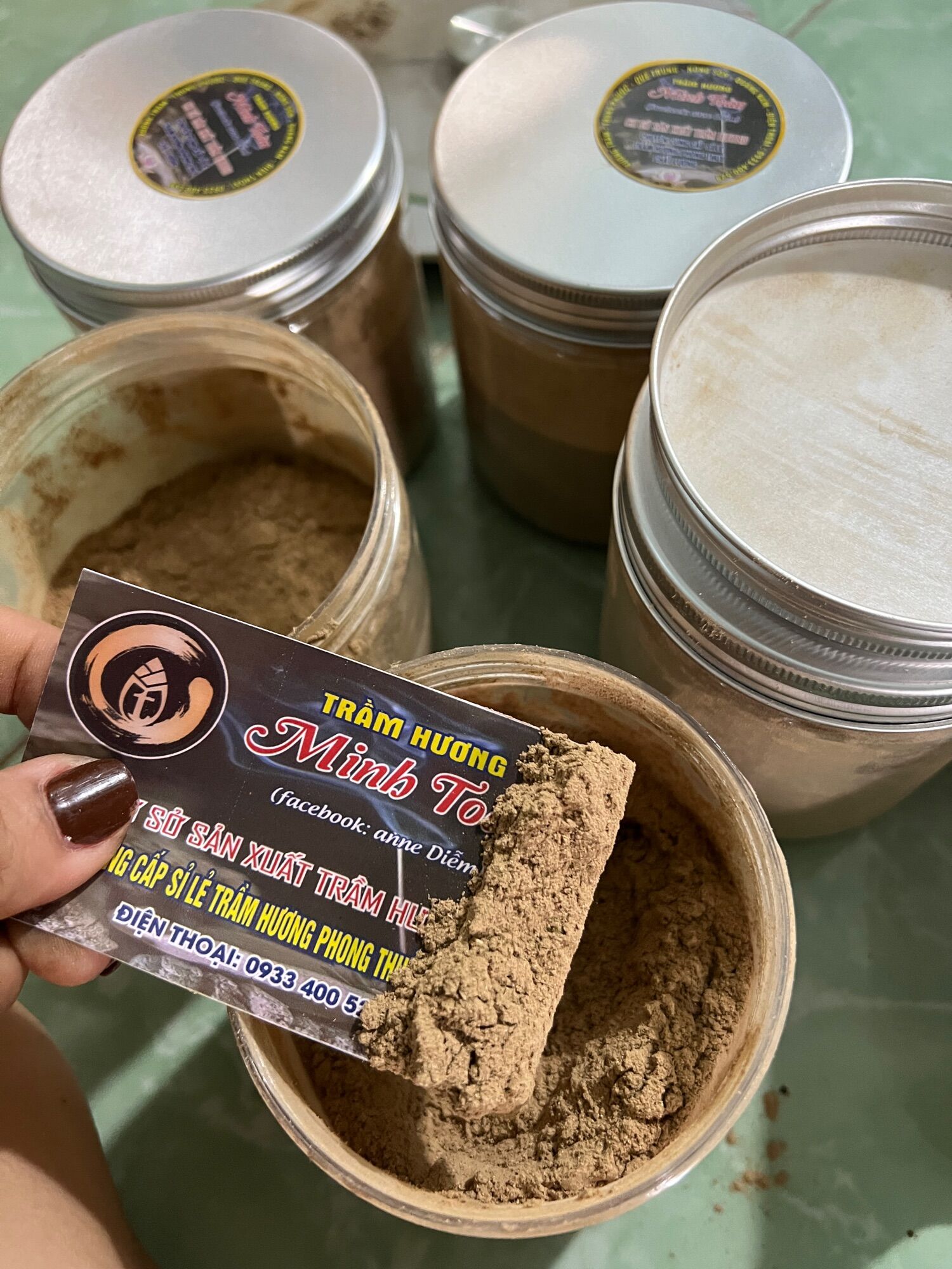 Bột trầm hương thiên nhiên thơm ngọt.100gr