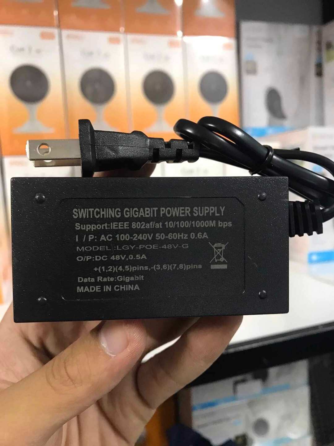 Nguồn Poe Sucom tốc độ 1Gb 48v 0.6A