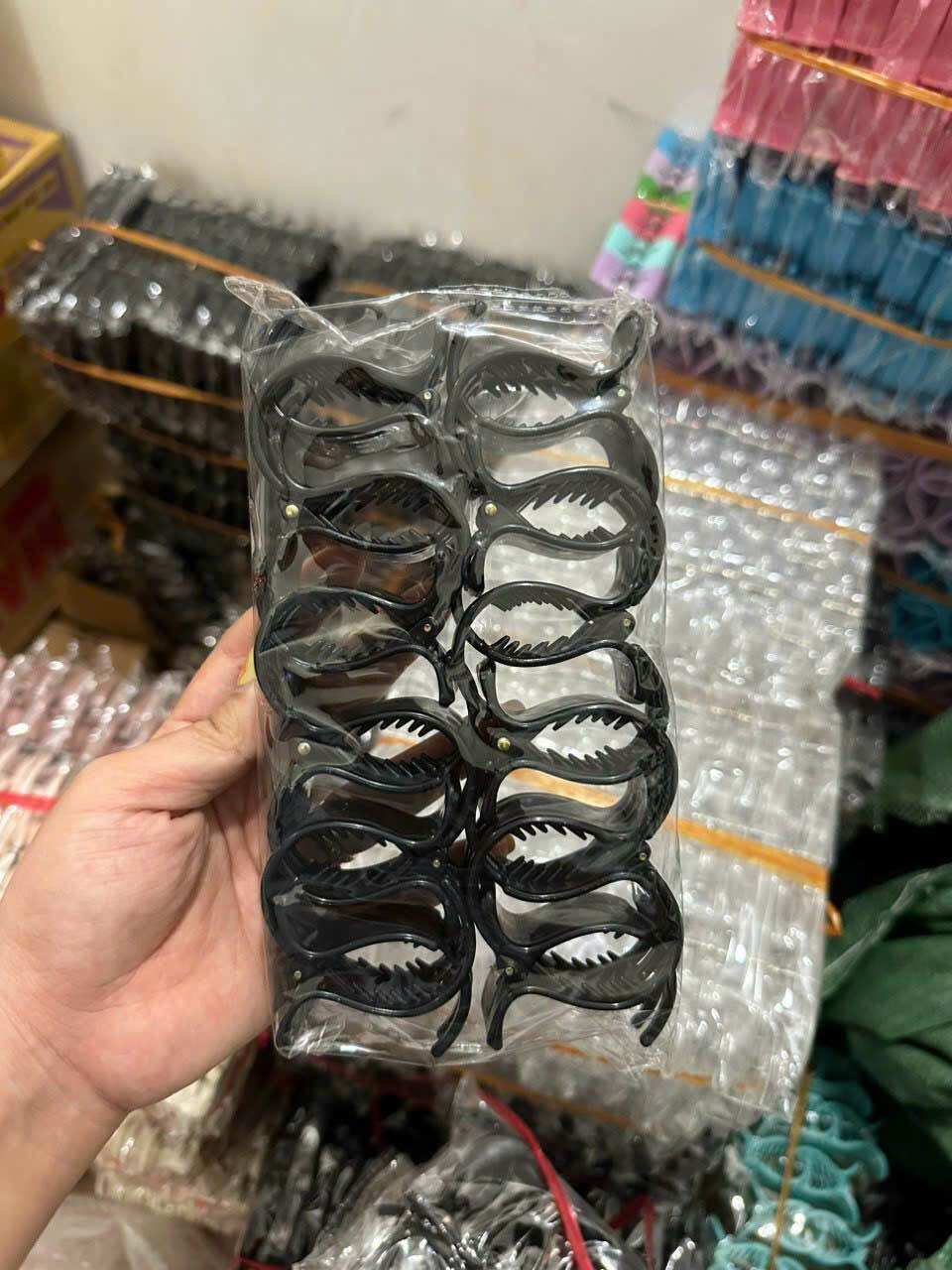 Kẹp tóc 3 răng 5 răng (ngẫu nhiên màu)