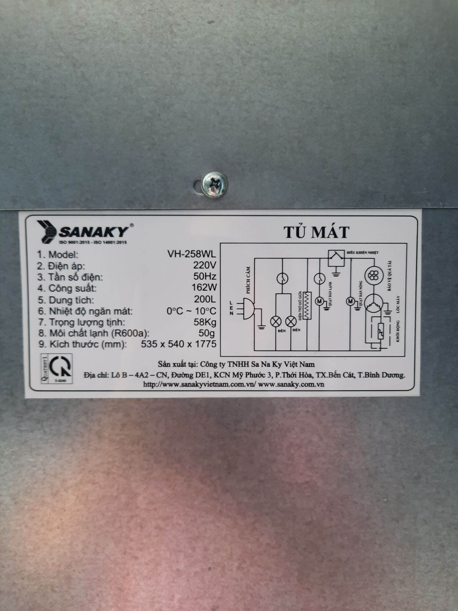 Tủ mát Sanaky