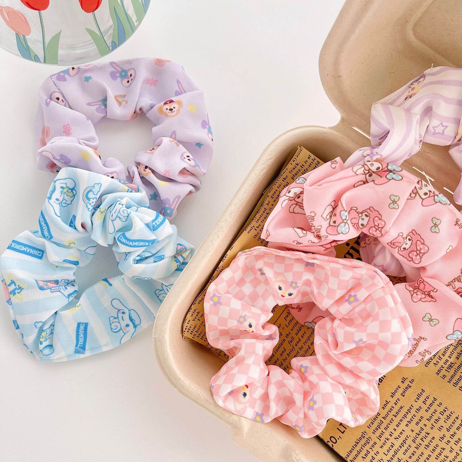 Dây cột tóc scrunchies họa tiết hoạt hình