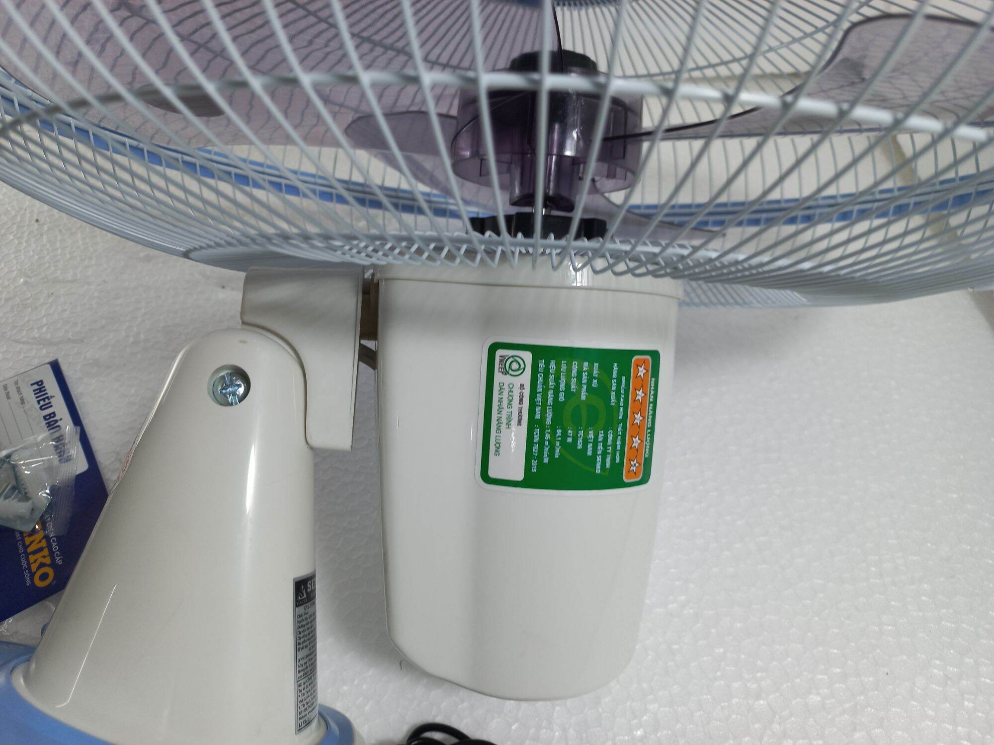 Quạt treo tường Senko TC1626