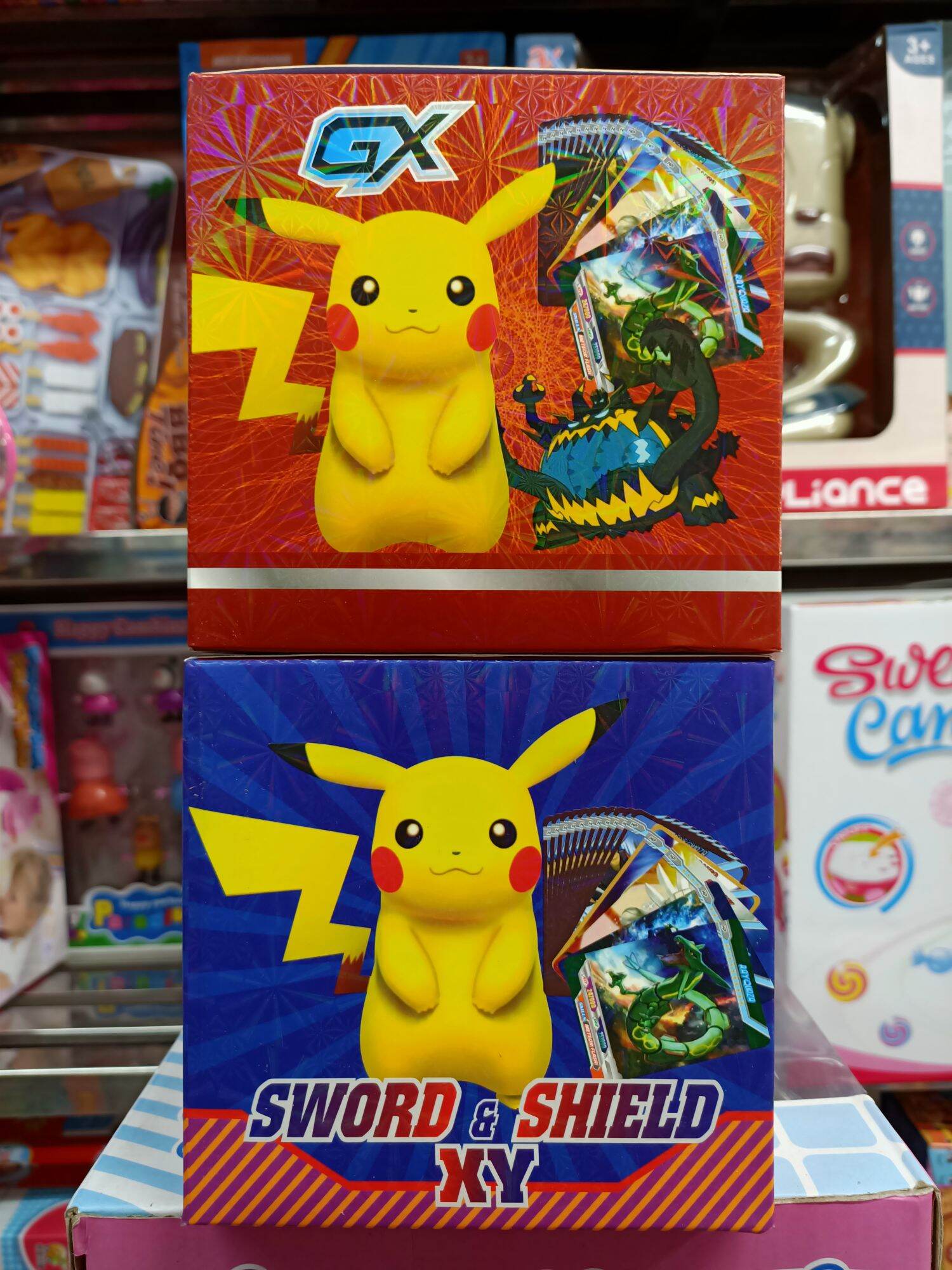 Hộp đồ chơi Thẻ bài Pokemon (giao màu ngẫu nhiên)