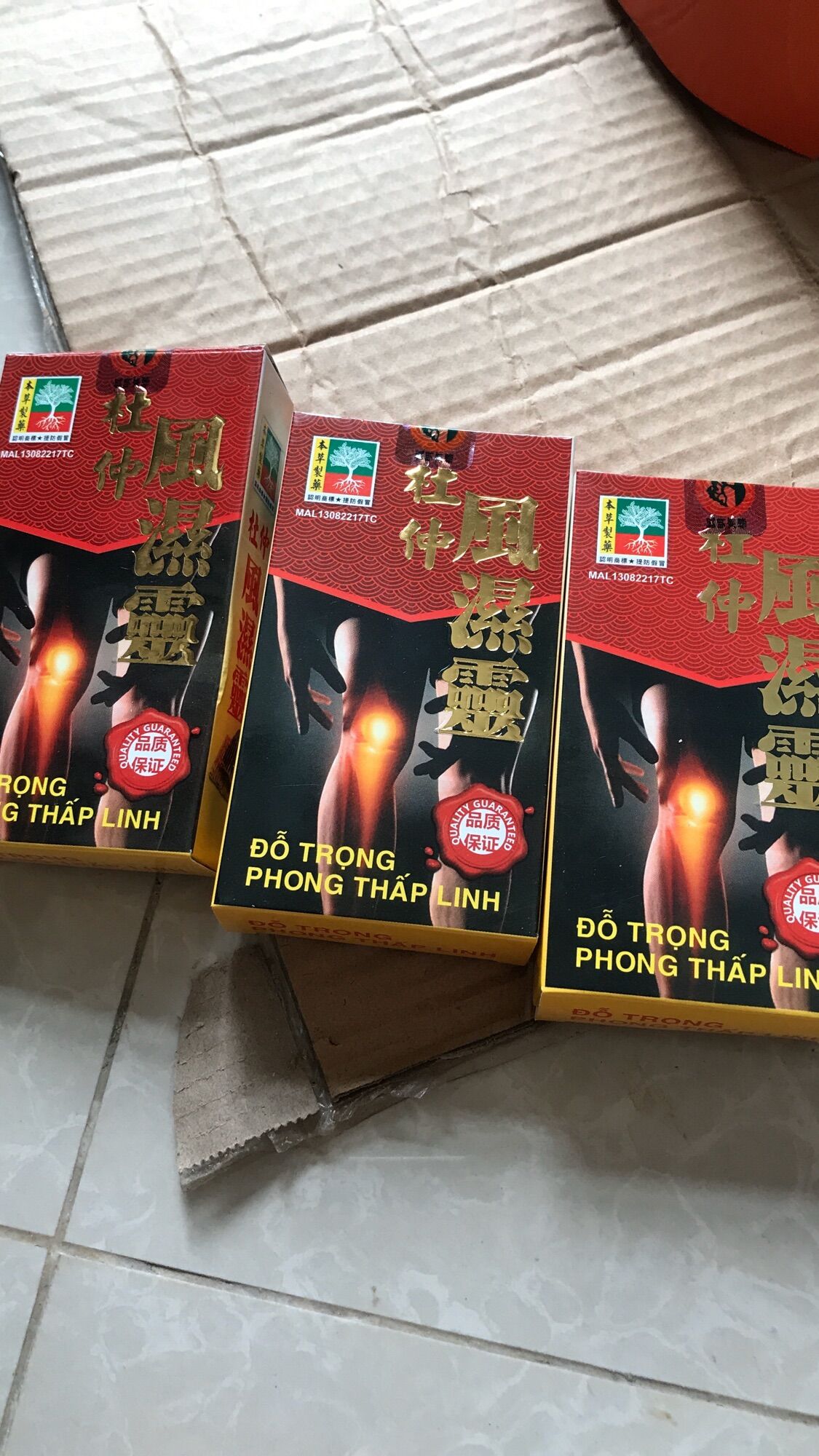 Đỗ trọng phong thấp linh hỗ trợ xương khớp và gout chính hãng