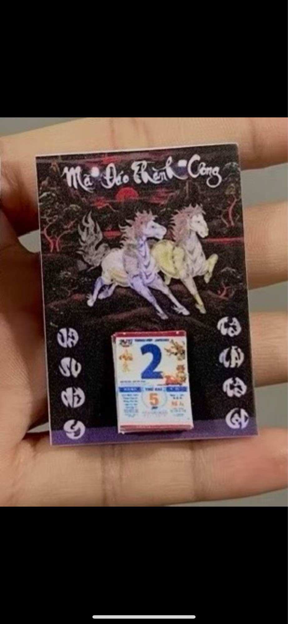 Mô hình cuốn lịch 1/12