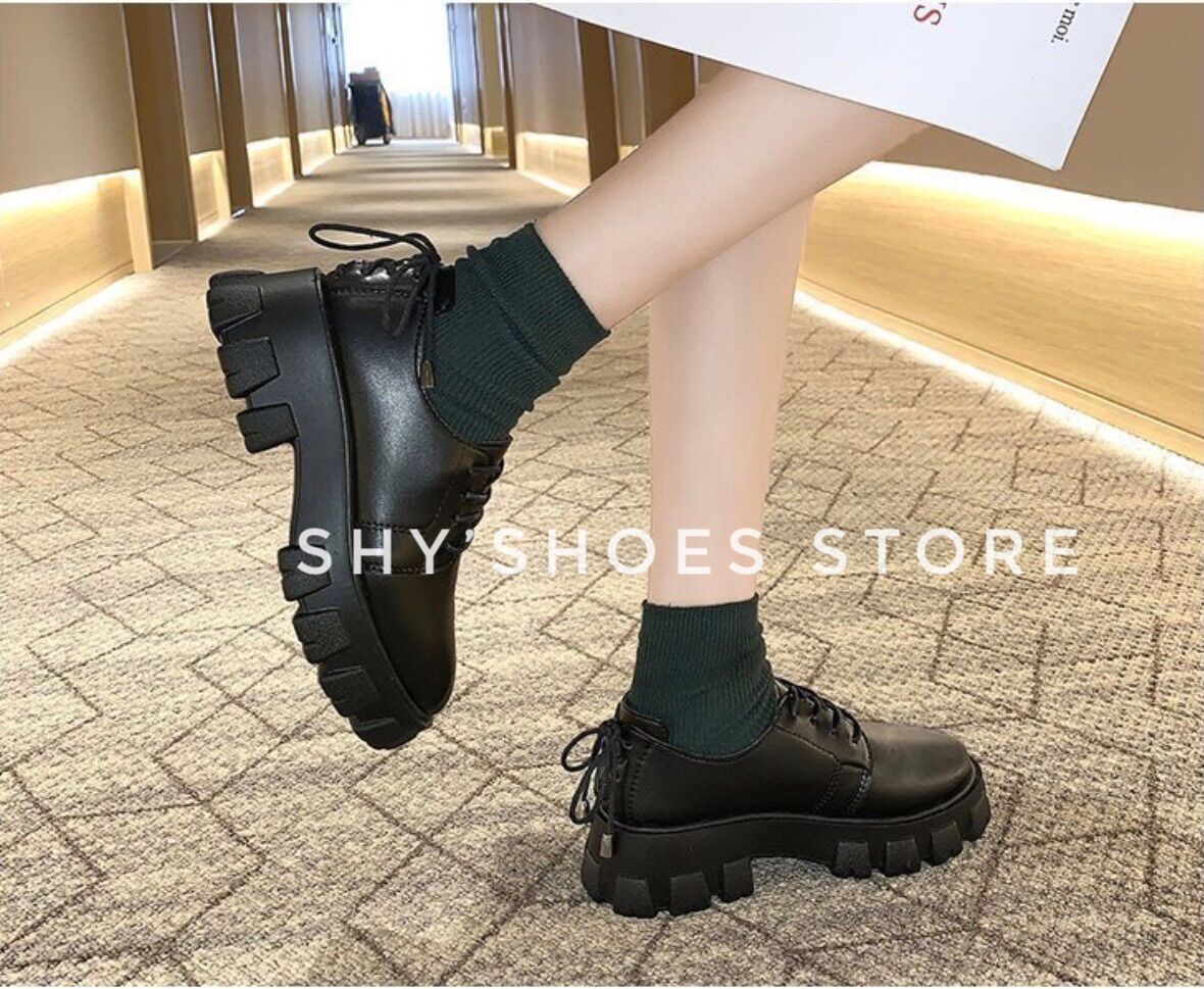 Giày boot oxford cổ thấp phong cách cá tính Trắng, Đen (size 35-40)