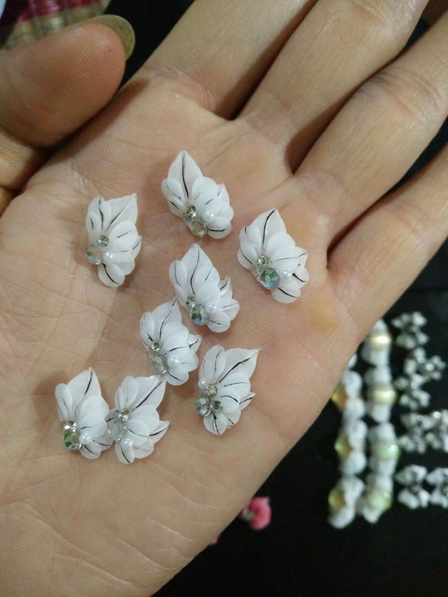 hoa bột nail góc tay ôm cả móng sét 10bông