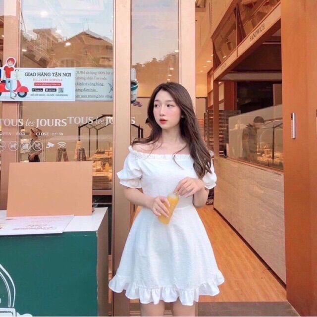 Đầm Bẹt Vai Đuôi Cá Siêu Xinh