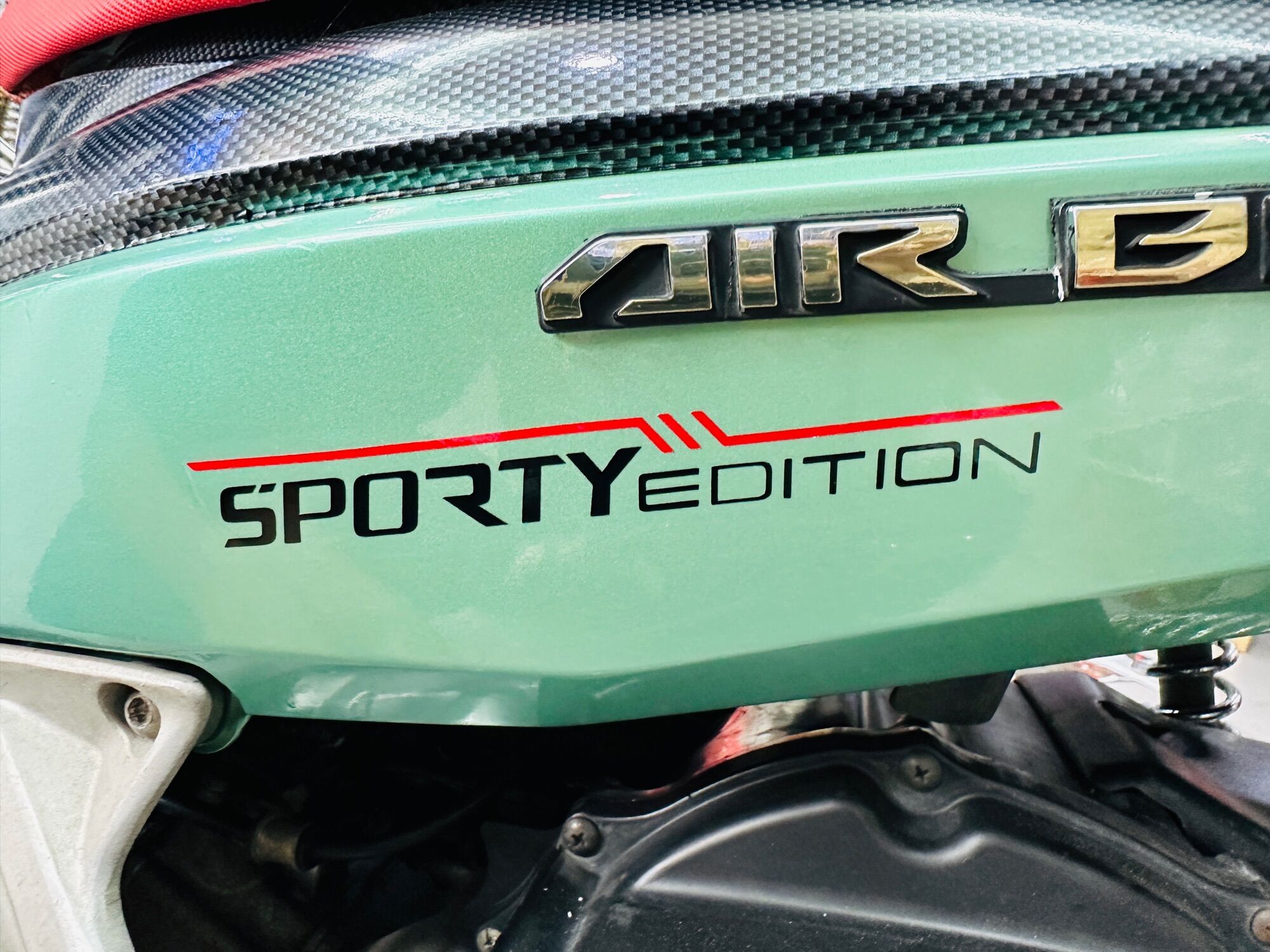 Tem Sporty Edition (Cặp)