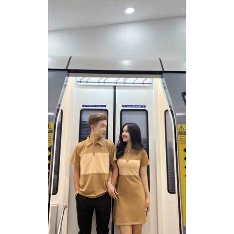 Set đồ đôi cổ bẻ màu nâu phối kem