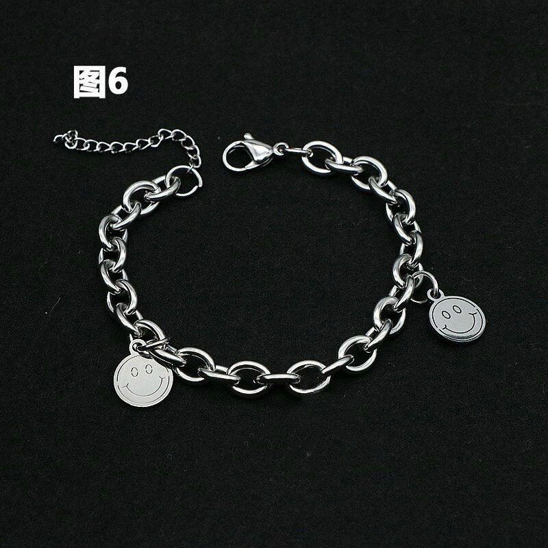 Lắc tay mặt cười lắc tay thời trang phong cách Hip hop