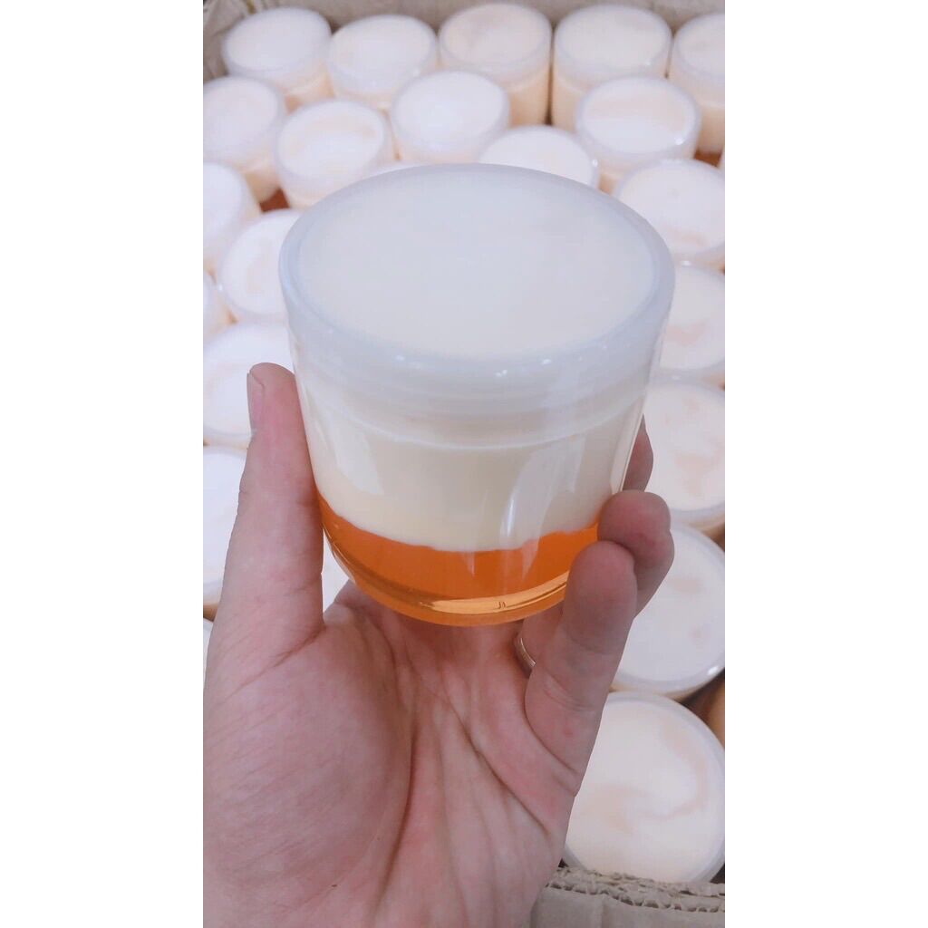 Kem Body cốt 2 tầng siêu trắng nhanh